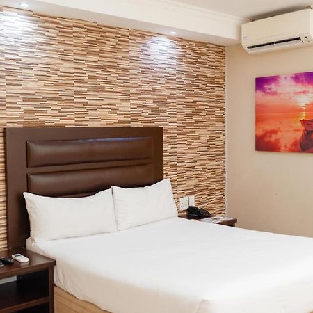 Bayside Hotel 100 Pixley Kaseme Street Durban Kültér fotó